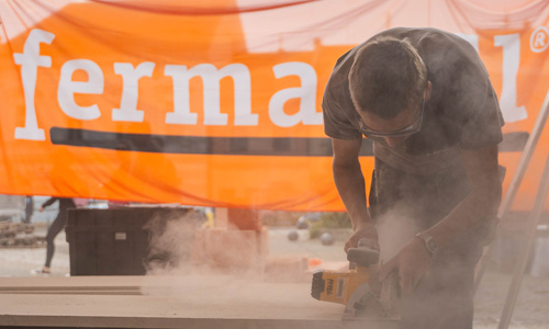 James Hardie Europe podporuje odborné vzdělávání od přednášek až po řemeslnou praxi